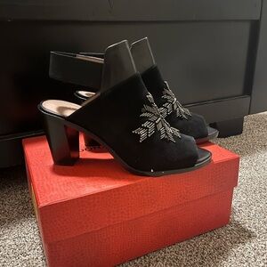 Donald Pliner Block Heels